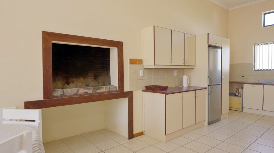 3 Bedroom Property for Sale in Struisbaai Western Cape